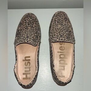 HUSH PUPPIES LEOPARD PRINT LOAFERS